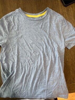 Old Navy Heather Light Blue Short Sleeve Tee with Yellow Neck Detail